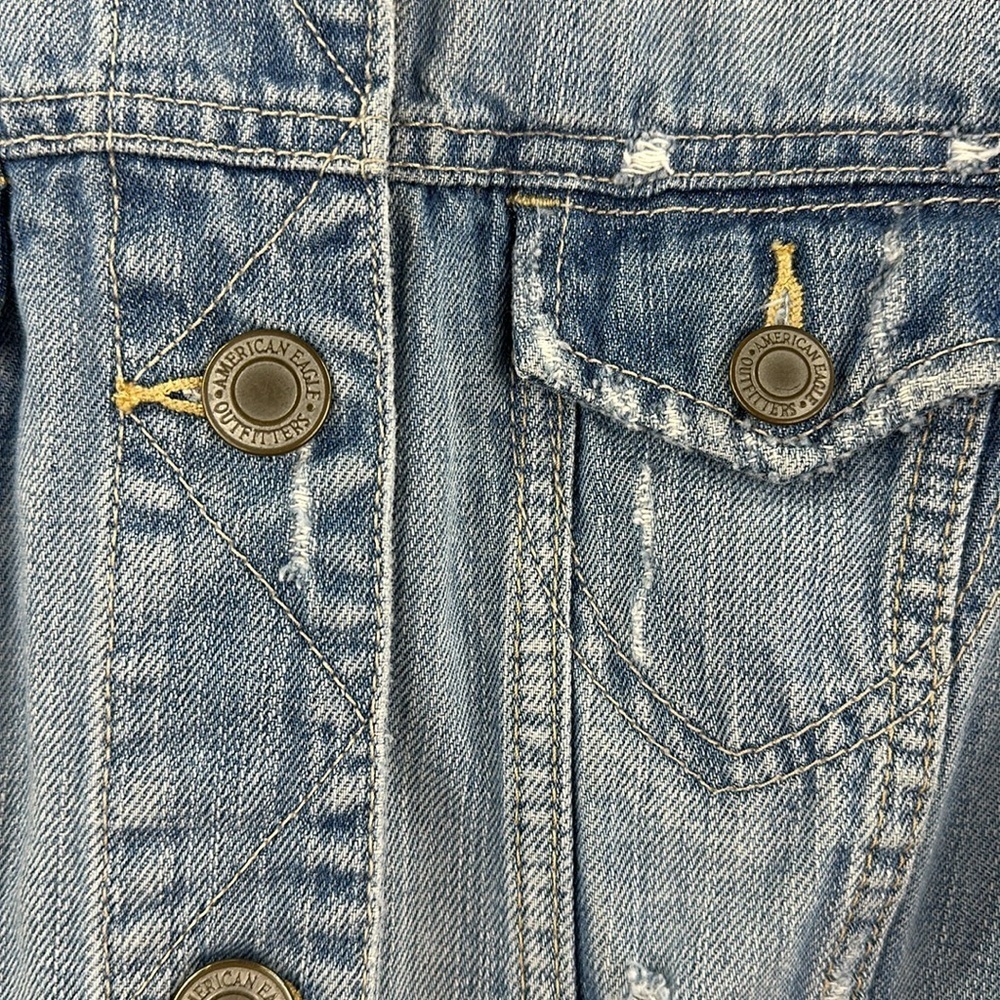 American Eagle 100% Cotton Distressed Denim Jean Jacket, XL - Picture 5 of 11